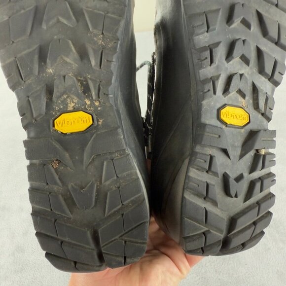 Arc'teryx Black and Brown Hiking Men's Boots Size 8 US - Picture 15 of 16